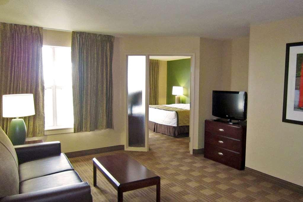 Extended America - - Airport - W Southern Ave 2* Indianapolis
