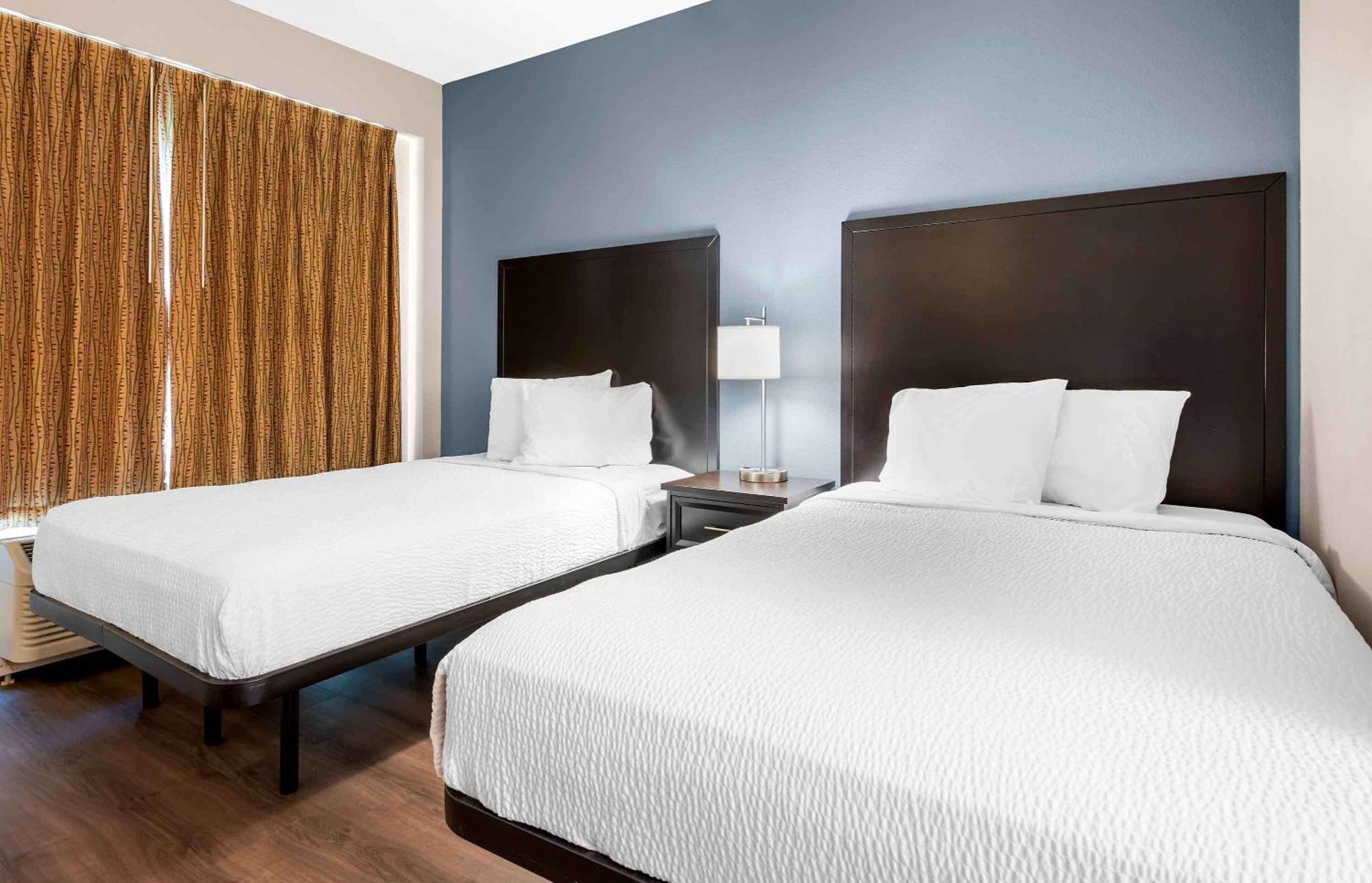 Extended America - - Airport - W Southern Ave Hotel 2*