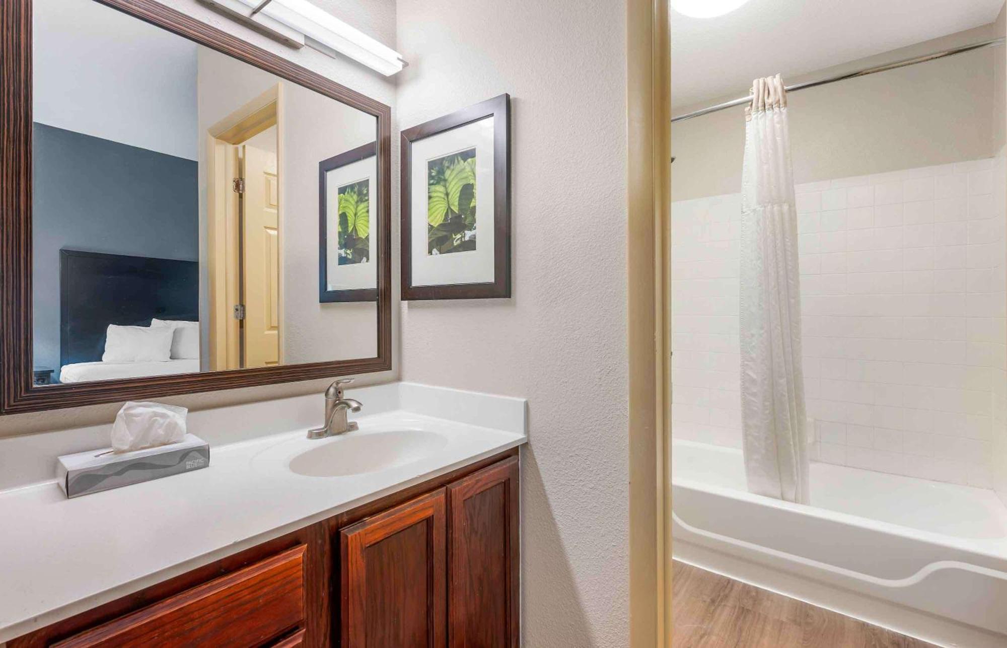 Extended America - - Airport - W Southern Ave Hotel Indianapolis