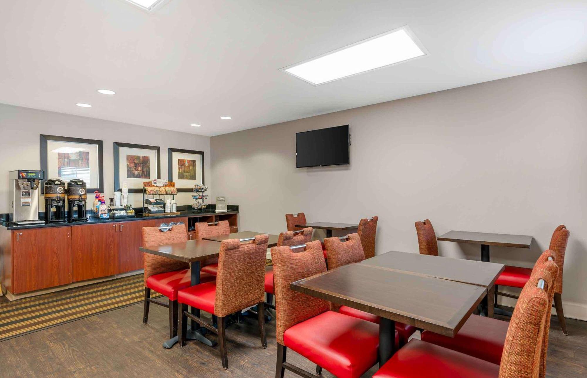 Extended America - - Airport - W Southern Ave Hotel