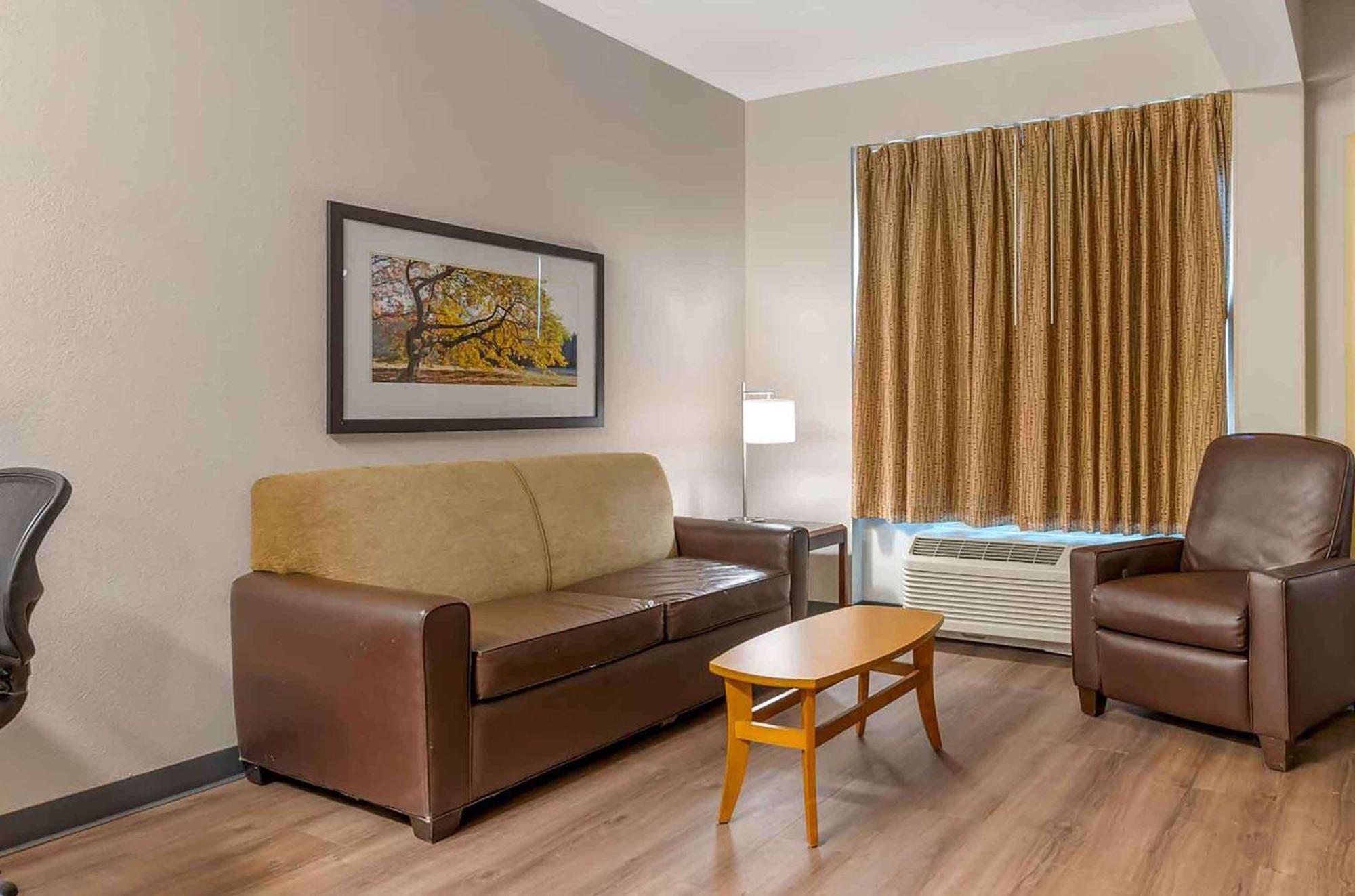 Hotel Extended America - - Airport - W Southern Ave Indianápolis