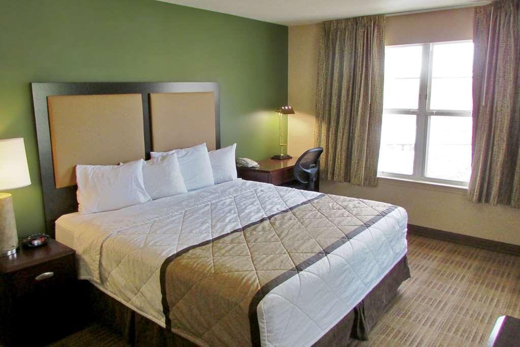 Hotel Extended America - - Airport - W Southern Ave 2*